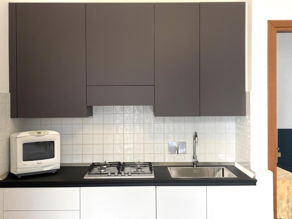 De Lazzari Apartment *